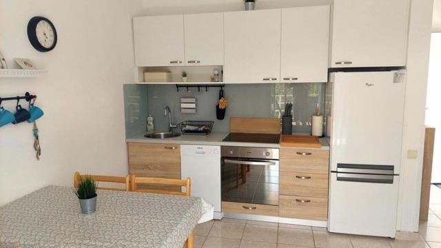Pinezici Apartman Niccole Ngoại thất bức ảnh