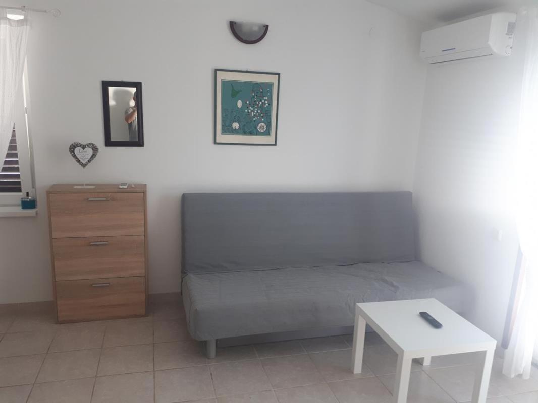 Pinezici Apartman Niccole Ngoại thất bức ảnh