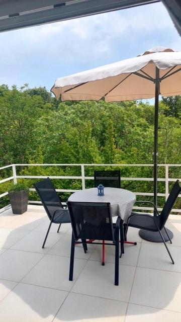 Pinezici Apartman Niccole Ngoại thất bức ảnh