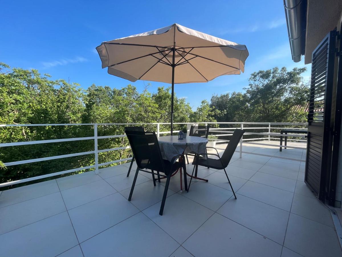 Pinezici Apartman Niccole Ngoại thất bức ảnh